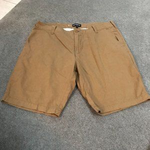 Express Outlet: Like new khaki shorts